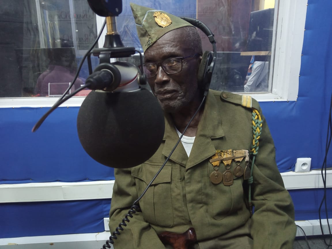 Albert Kunyuku Ngoma lors de son passage à la Radio Okapi. Photo prise par Aubin Abedi