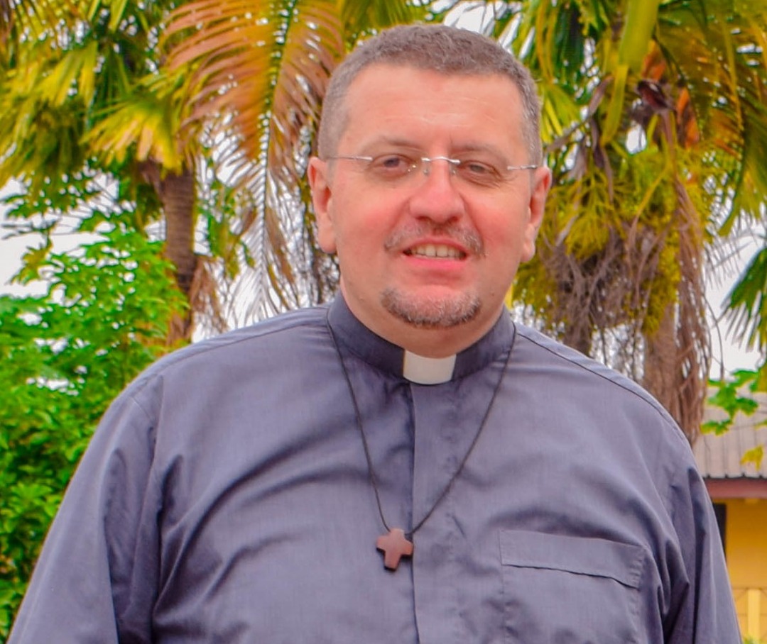 Père Roberto Ponti