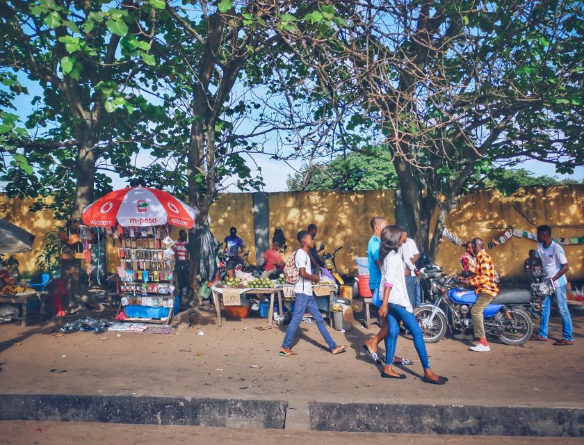 Une rue de Kinshasa. KAYSHA