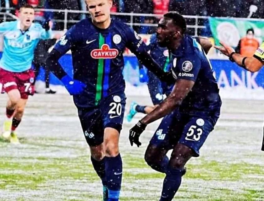 Yannick Bolasie lors de la victoire de son club 