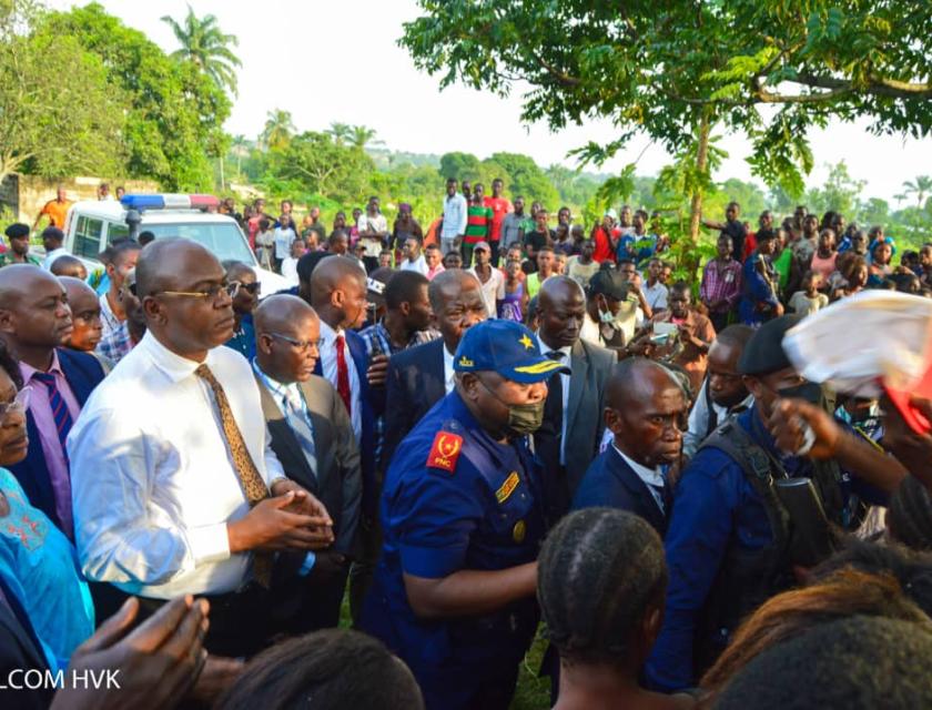 Gentiny Ngobila rétablit les maraîchers de Lemba Imbu dans leur droit