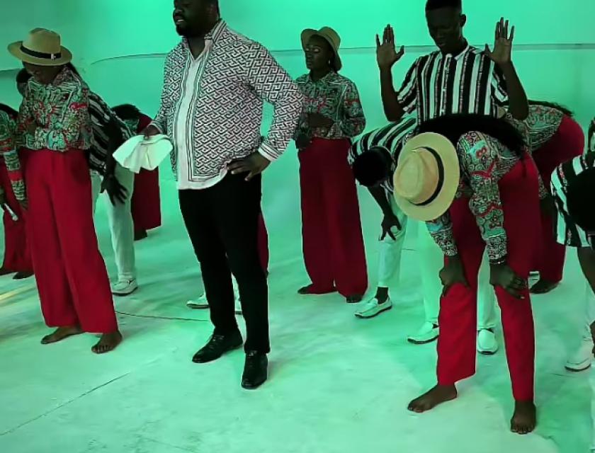 Clip "Esimbi te" 