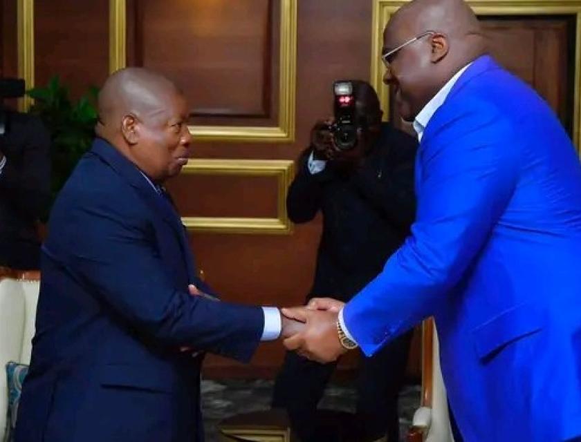 Le Président de la RDC  Félix Tshisekedi reçoit le représentant de l'Église Kimbangiste. Photo de la Présidence  