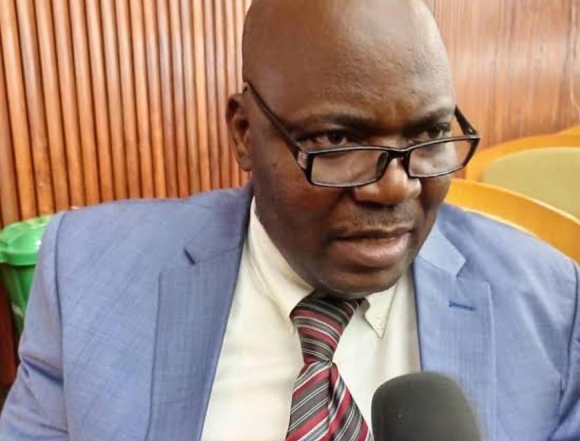 Denis Tshibang déplorant le problème d'électricité de Luilu à lomami 