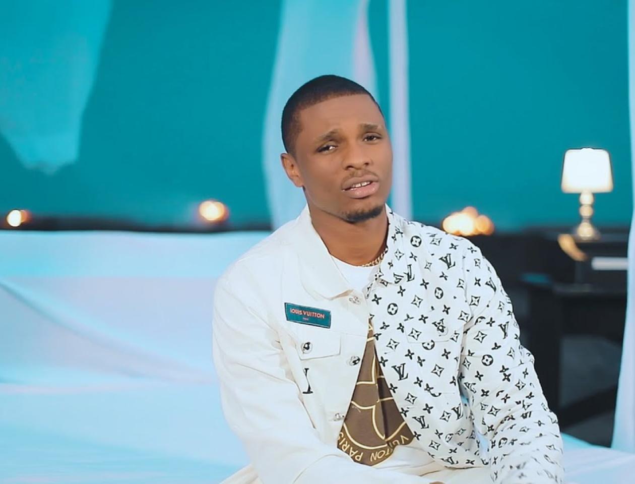 Image du clip «Nazali» de Gally Garvey
