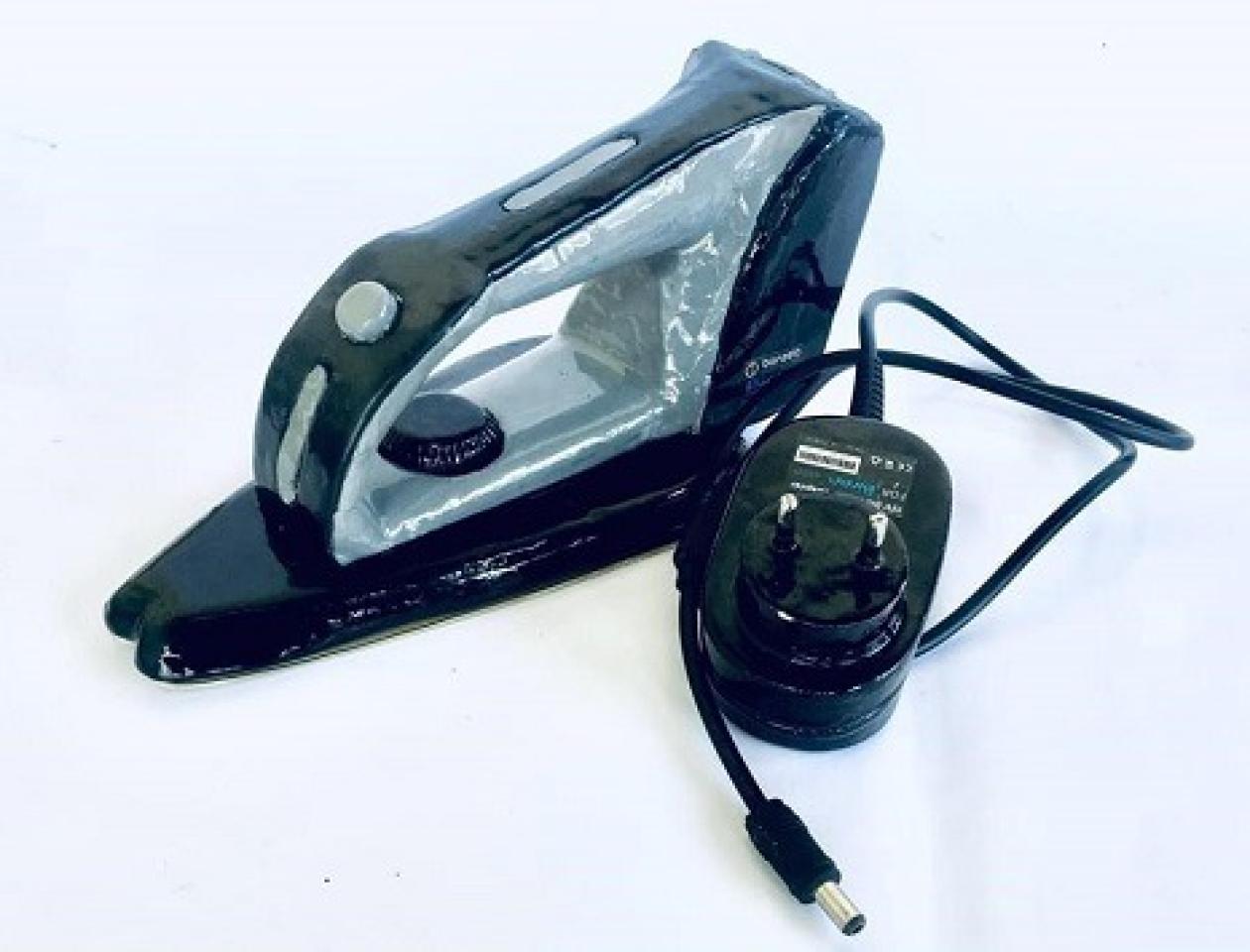 Biron, le fer à repasser rechargeable fabriqué par un jeune congolais de 24 ans 