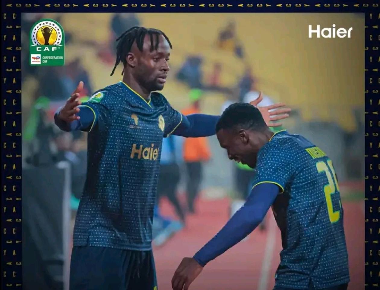 Fiston KALALA MAYELE en train de célébrer son but lors de la victoire de son équipe en Afrique du Sud, Ph. CAF 